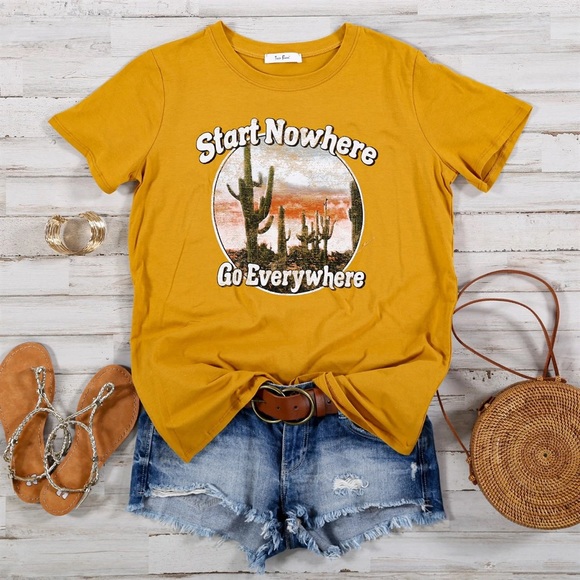 Coco and Main graphic tee - Picture 3 of 9